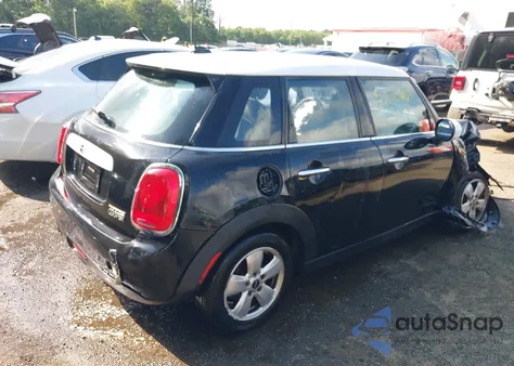 2015 Mini Hardtop Cooper z USA, uszkodzony, nr VIN WMWXS5C53FT831770